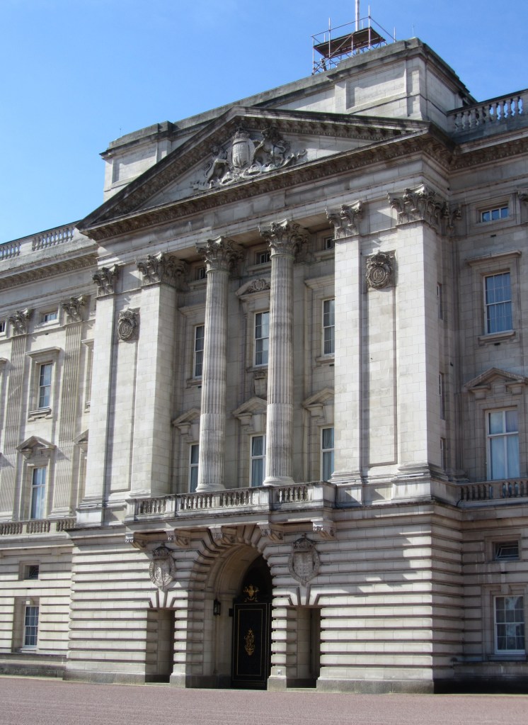 2016-london-entry-buckpalace